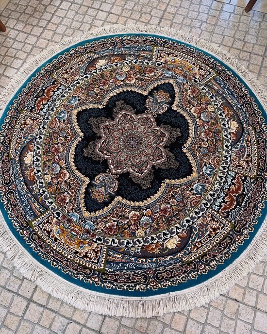 Mandala ziedu jūrā