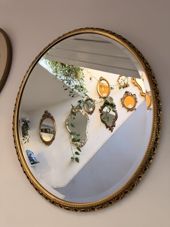 Ovālais ar slīpēto malu