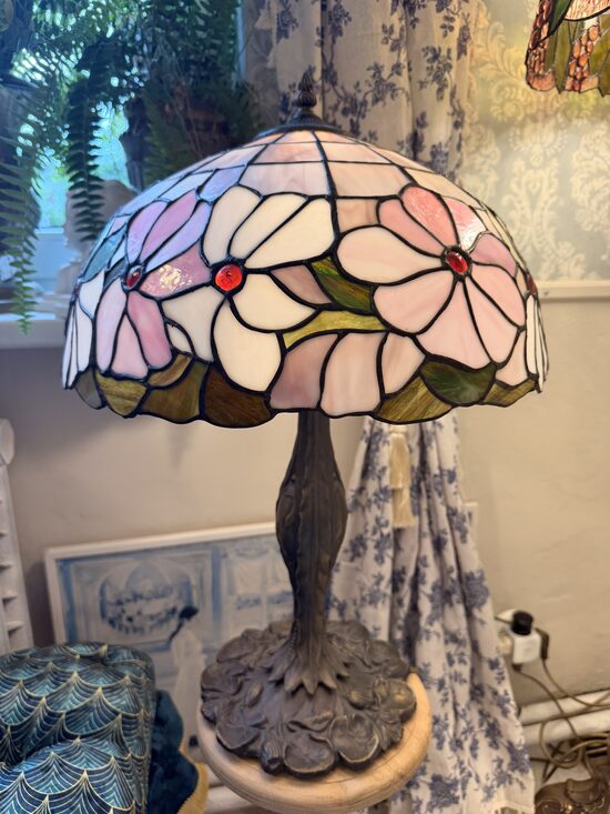 Tiffany - Rozā maigums